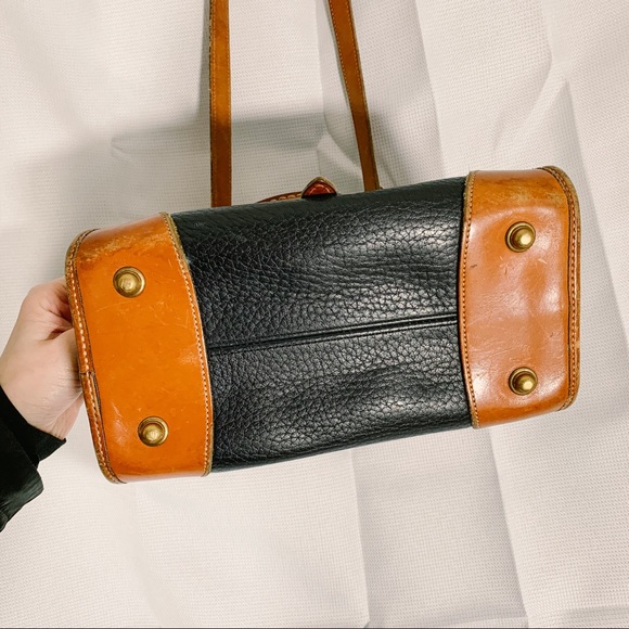 Vintage Dooney & Bourke Crossbody Handbag - Picture 3 of 6